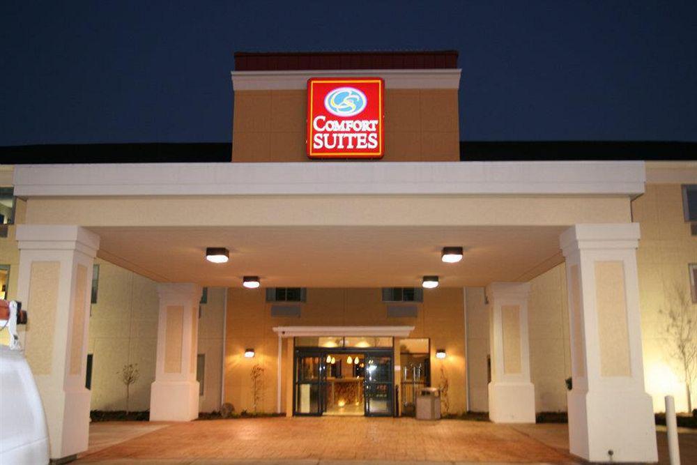 Comfort Suites Bloomington I-55 And I-74 Buitenkant foto